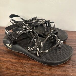 Chaco ZX3 Classic Scatter Black/White Sandals Size 9